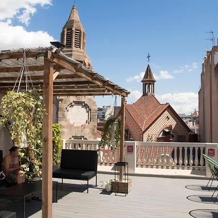 Hostel Sant Jordi Rock Palace