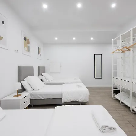 No Limit Hostel