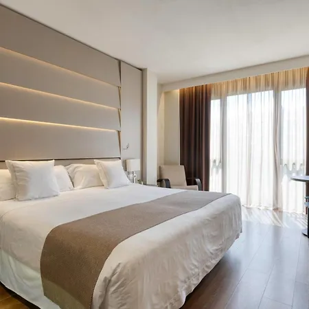 Hotel America