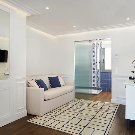 H10 Universitat (adults Only) Otel 4*