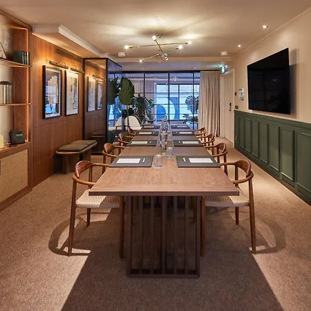Via Sants Barcelona, Tapestry Collection By Hilton 4*