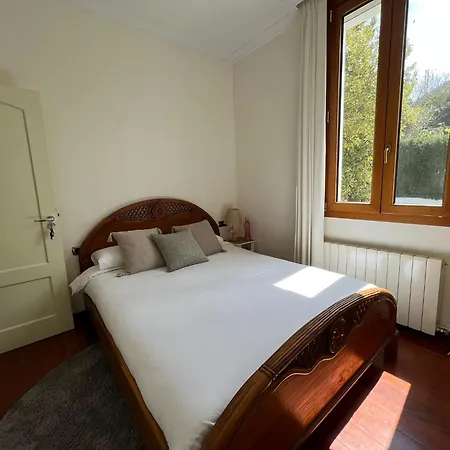 Aya House Semesteranläggning (resort) Barcelona