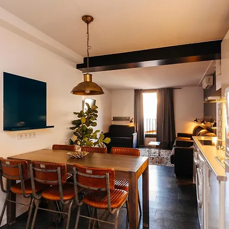 Tsa La Mare Apartment *