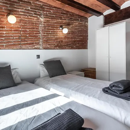 Apartamento La Boqueria 4 Apartment *