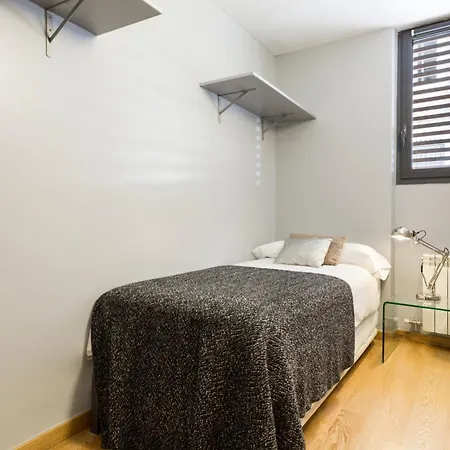 My Space Emirates - Bright In Gracia With Shared Pool * Barcelona