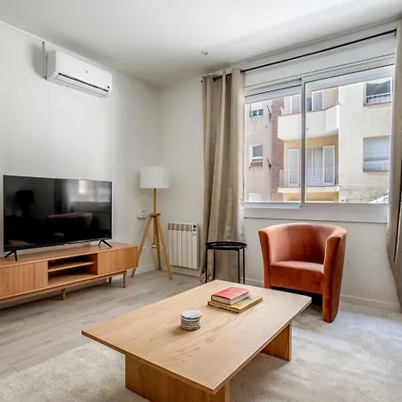 Apartment Blueground El Putxet I El Farro Fully Furnished Bcn-133 Barcelona