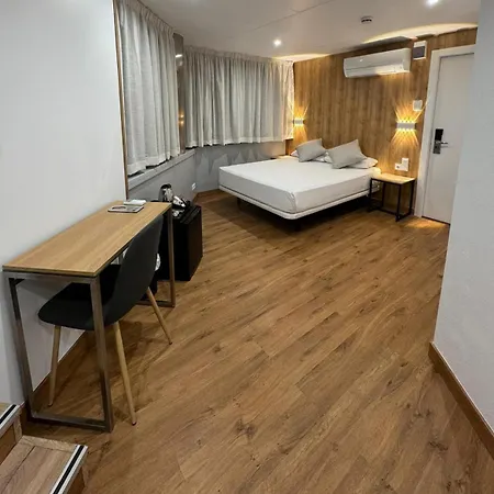 Medicis Barcelona