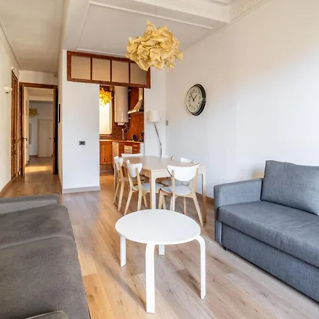 Lägenhet Paseo St Joan Classic 4bd For 10 Guests *