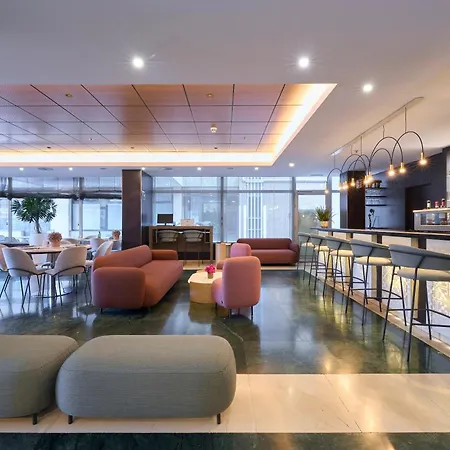 Hotel Catalonia Rigoletto 4*
