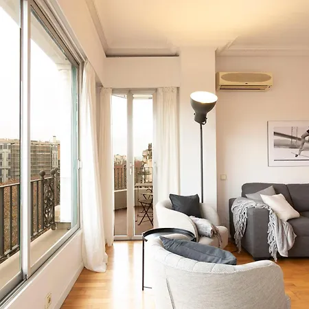 Appartement Long Term Gran Via *