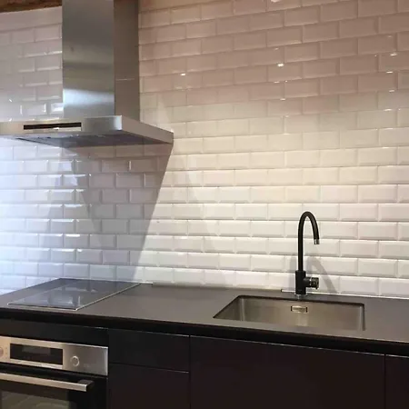 Apartment Cosy & Bright Near Ramblas Barcelona
