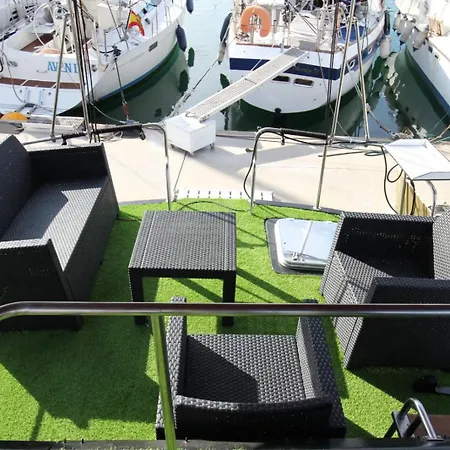Botel Black Diamond *