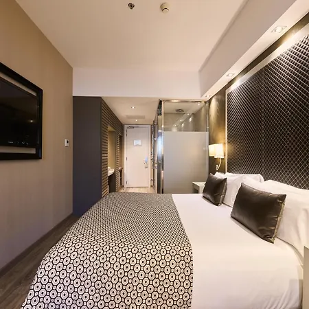 Catalonia Square 4* Sup Hotel