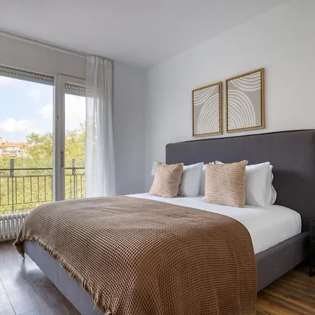 Apartment Blueground Galvany Doorman Balcony Bcn-110