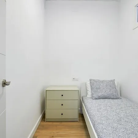 Ro Lively And Bright Apartment Next To Blai St Barcelona