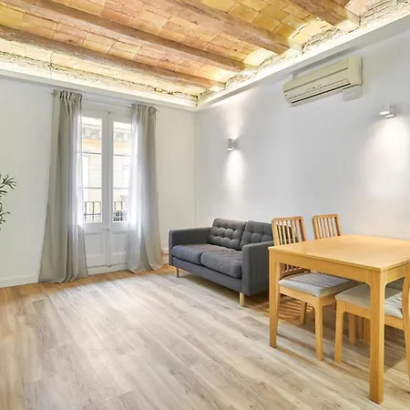 Apartment Ro Lively And Bright Apartment Next To Blai St Barcelona