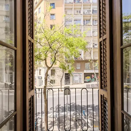 Apartment Sagrada Familia 360