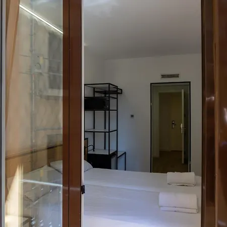 Pensionat Fontanella House