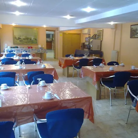 Отель Fornos -