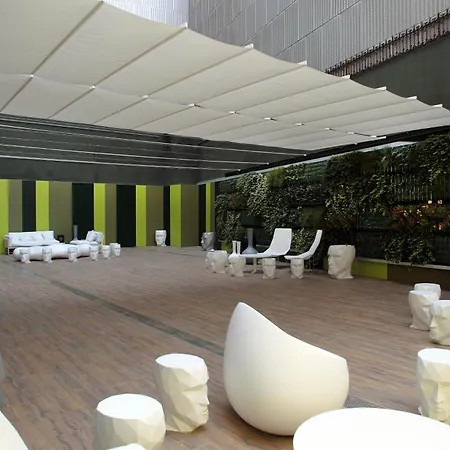Hotel Mate Pau,