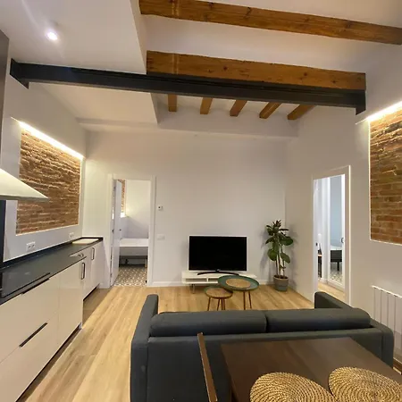 Poble Sec Charming Apartment Barcelona
