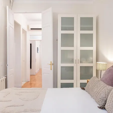 Apartment Experience Local Life In The Heart Of Gracia Barcelona