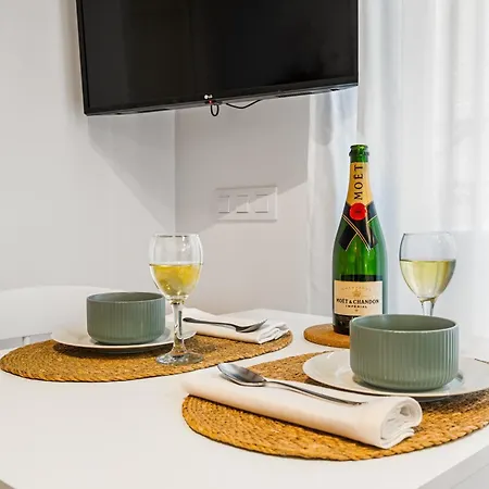 Apartment Almirall 11 *