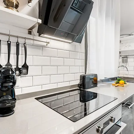 Apartment Almirall 11 *