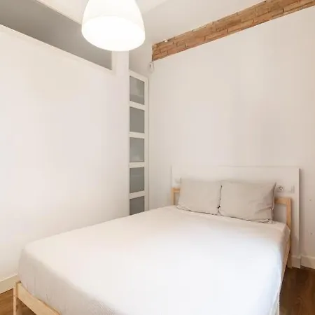 Apartment Cozy With Balcony Sqm