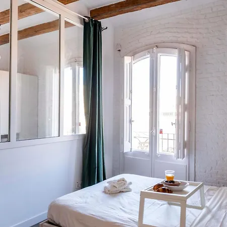 Appartamento Enchanting 2 Bedroom Flat With Terrace Near Placa Espanya Barcellona