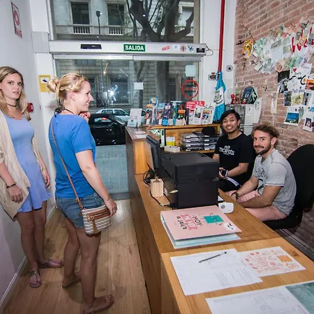 Black Swan Hostel Barcelona