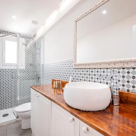 Sweett - Atic Eloi Appartement *