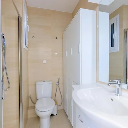 Apartment Aparteasy - Private Terrace, 3 Bedrooms, Eixample Barcelona