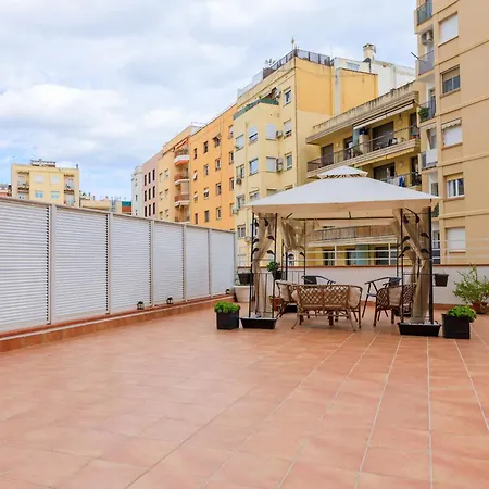 Aparteasy - Private Terrace, 3 Bedrooms, Eixample * Barcelona