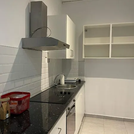 Habitacion Para Tu Estadia Corta En Bcn Apartment