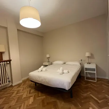 Apartment Balmes - Atico Con Terraza En Sant Gervasi *