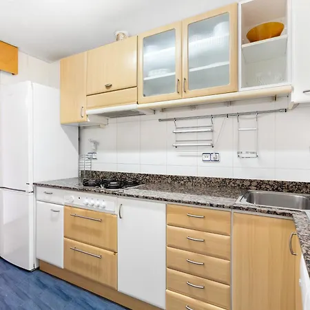 Stylish 4br View Near Sagrada Familia Apartment