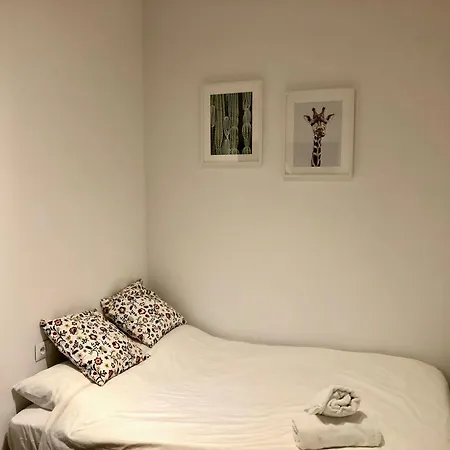 Apartment Blanqueria 01 *
