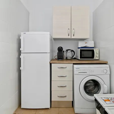 Sagrada Familia Apartman *