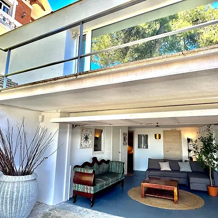Aya House Semesteranläggning (resort) Barcelona