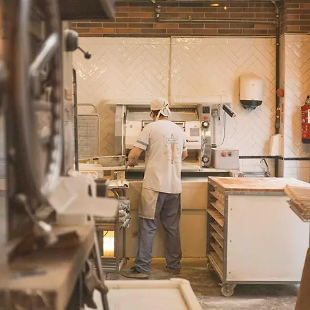 Hotel Praktik Bakery 3*