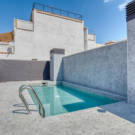 Blueground De Gracia Pool Roof Bcn-56 Apartment Barcelona
