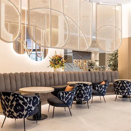 Отель Ilunion Les Corts Spa Барселона