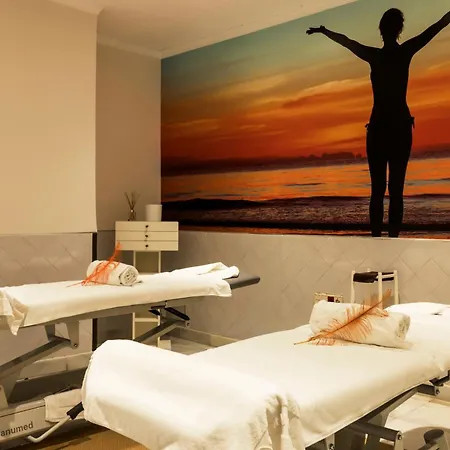 Ilunion Les Corts Spa 4* Барселона