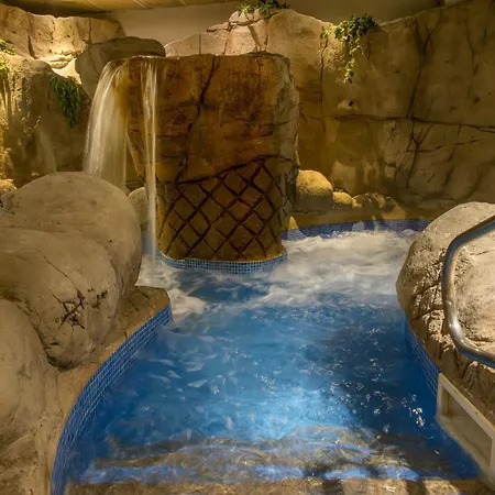 Ilunion Les Corts Spa Отель Барселона