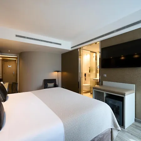 Catalonia Square 4* Sup Hotel 4*