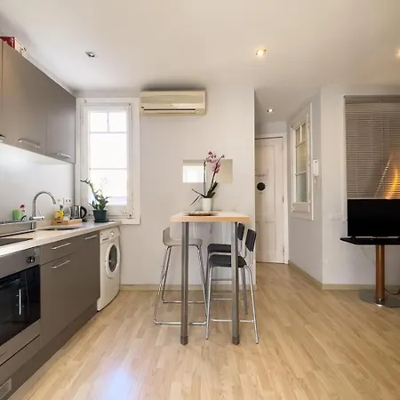 Apartment Aparteasy - Gracia Apartments *