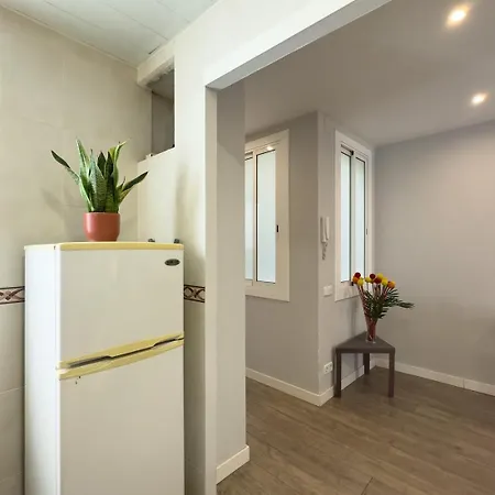 Aparteasy - Gracia Apartments Apartment *