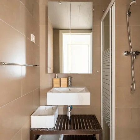 Amazing Fira And 15' From Bcn Center With Pool Apartamento *