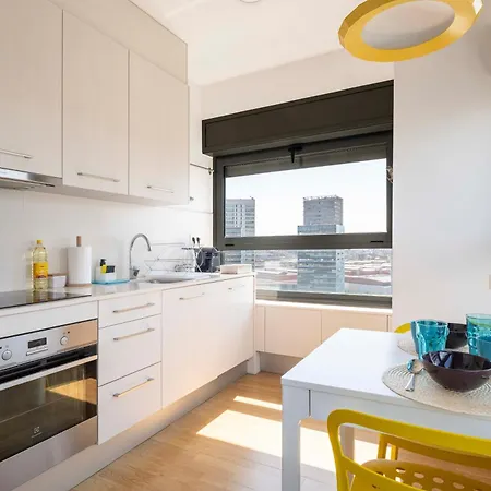 Amazing Fira And 15' From Bcn Center With Pool * Barcelona
